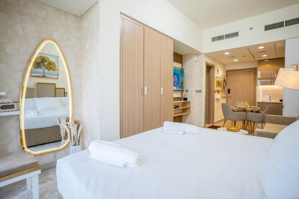 Zapbed House - Azizi Riviera شقة *